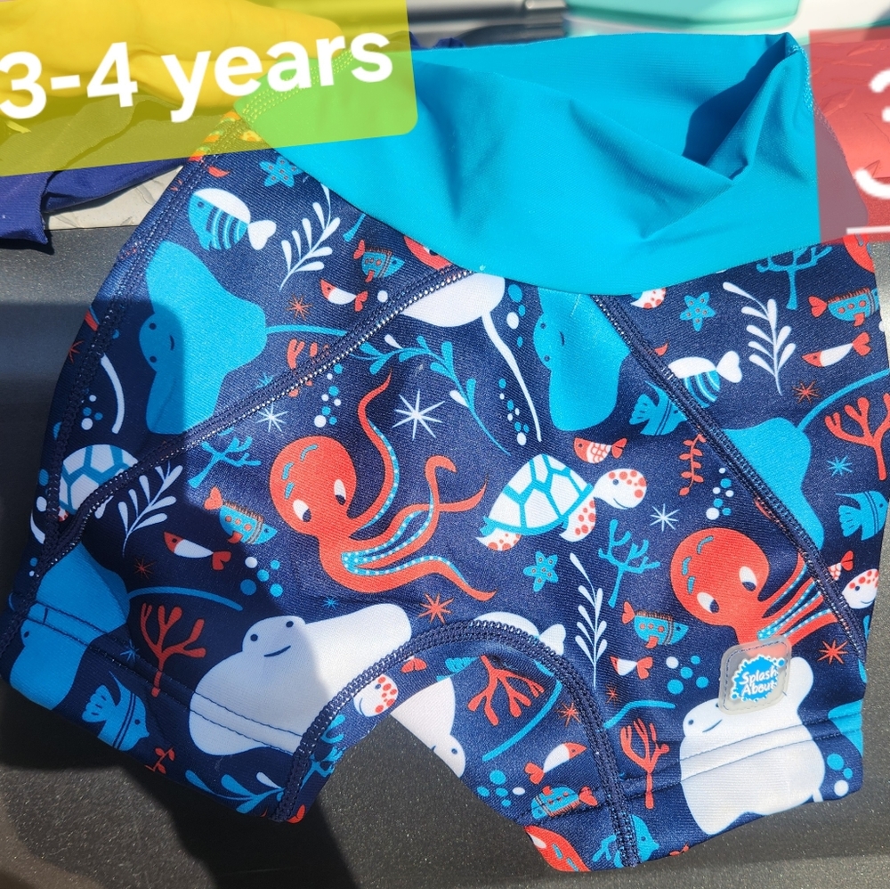 Splash About toddler,gender neutral  swim shorts. Size 3-4 years. Like new.